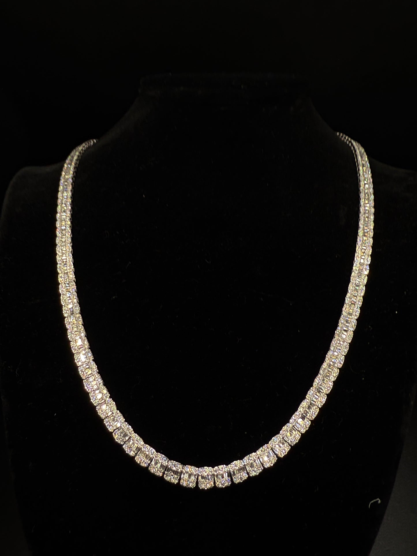 Baguette Tennis Chain Set 10kt White Gold 10.5 CTs Diamond 22”