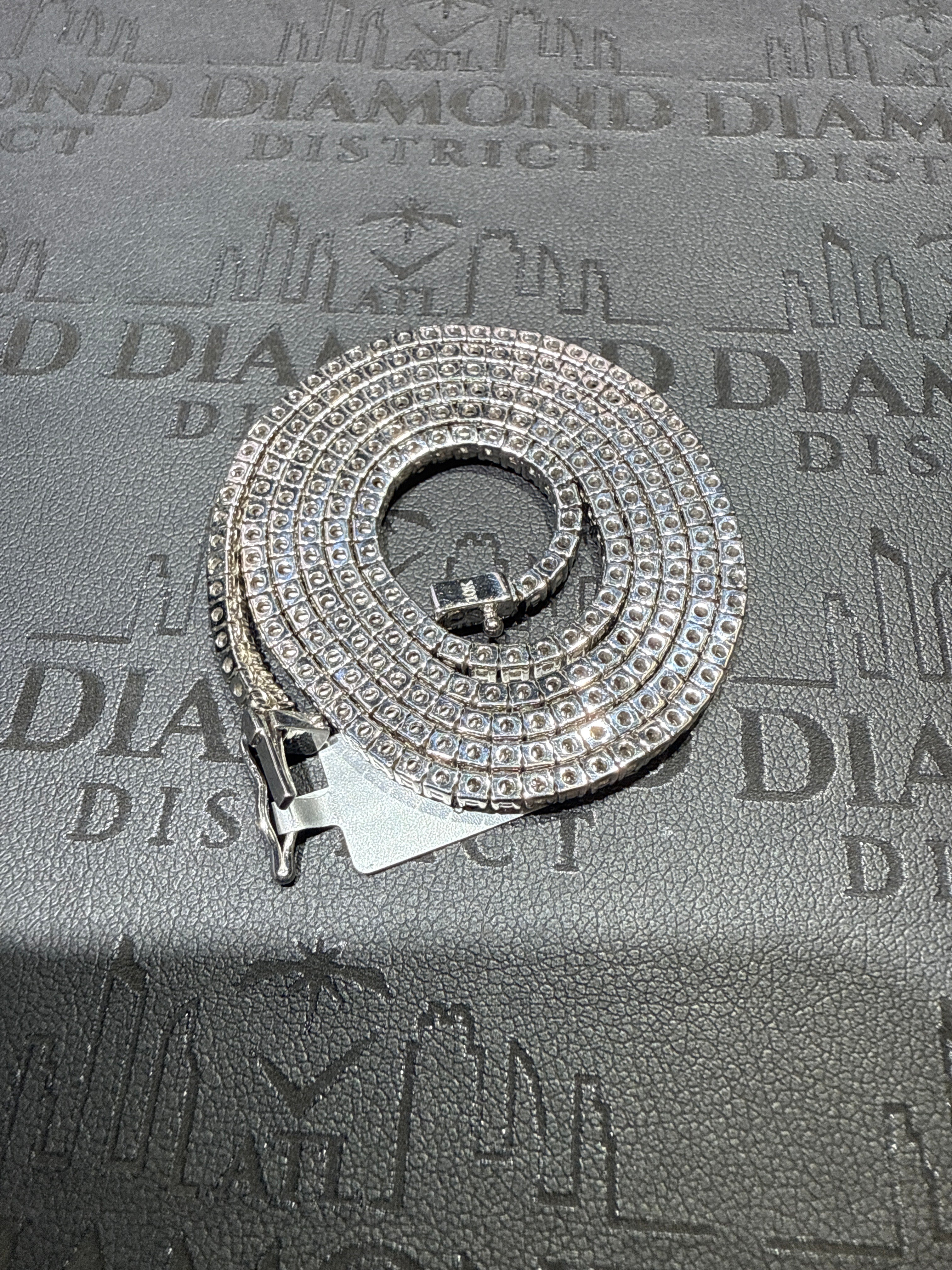 Tennis Chain 10kt White Gold 8.2 CTs Diamond 22”